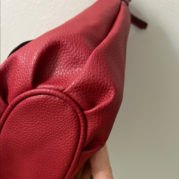 Dana Buchman   Crossbody Bag - Picture 7 of 12